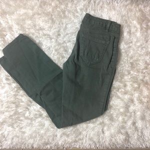 OLIVE GREEN SKINNY JEANS